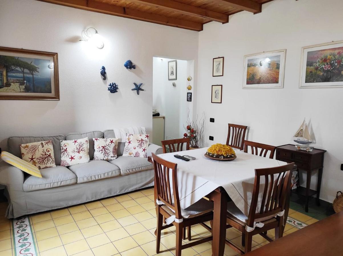 Casa Lupino Apartment Orosei Ngoại thất bức ảnh