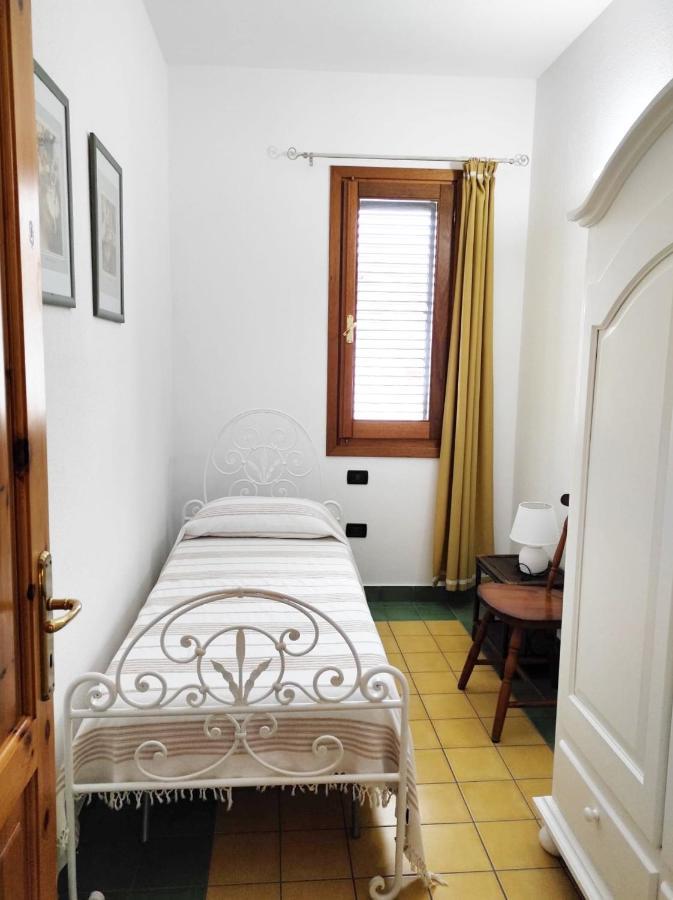 Casa Lupino Apartment Orosei Ngoại thất bức ảnh